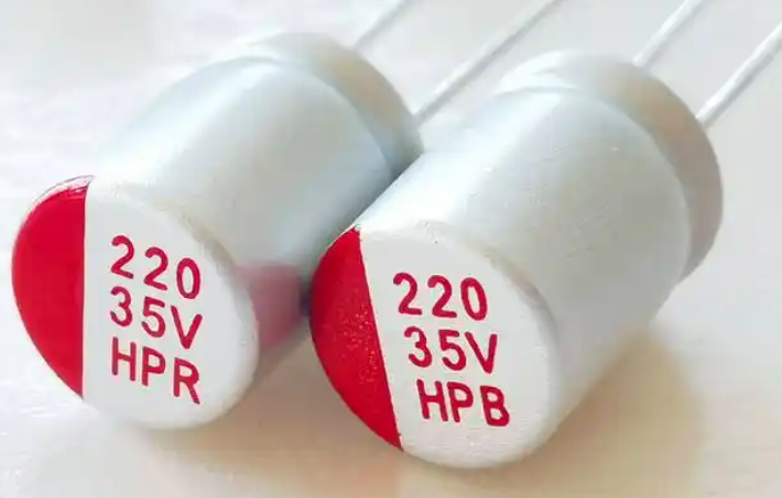 固態(tài)電容的性能特點有哪些？